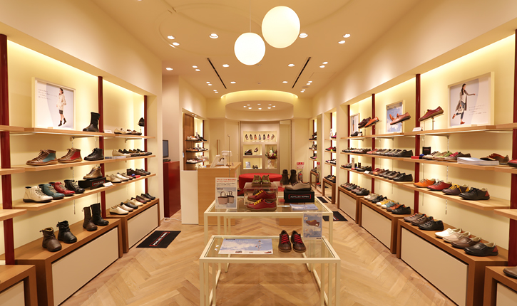 ACHILLES SORBO YOKOHAMA MOTOMACHI Shopping Street