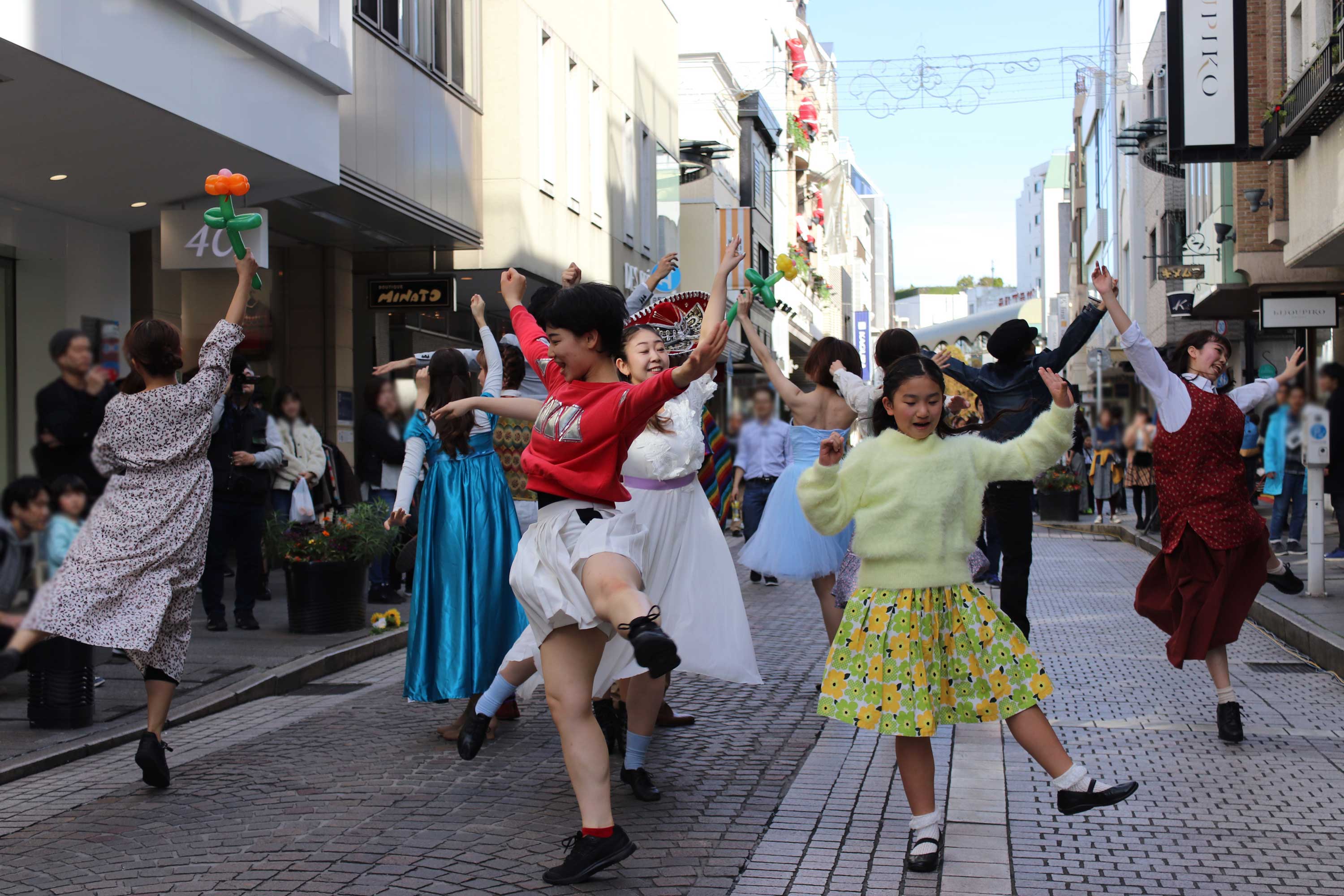 アメリカン・エキスプレス presents【ストリート・ザ・ミュージカル | STREET THE MUSICAL】